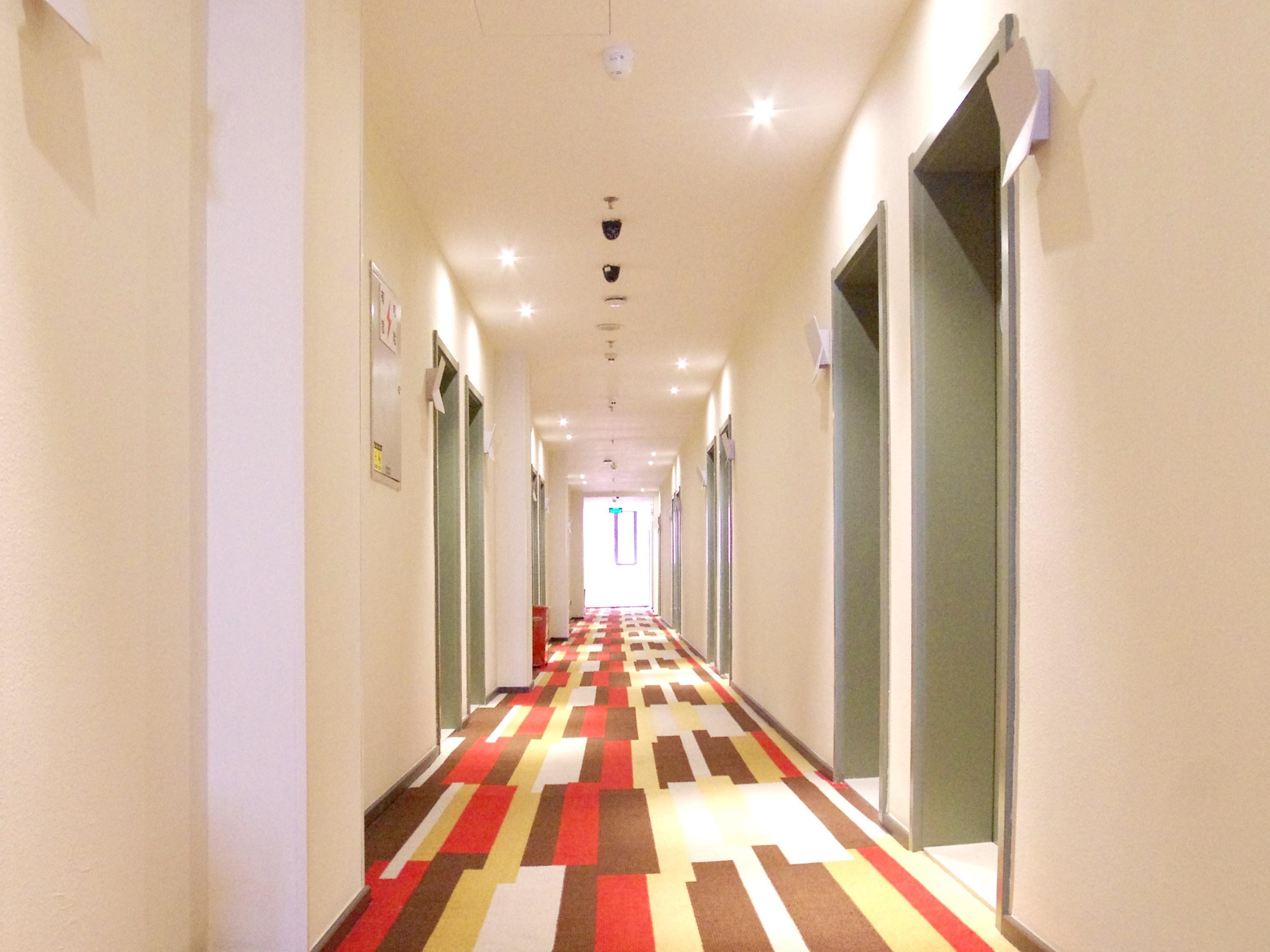 Ibis Beijing Tiantandongmen Metro Station Hotel Екстериор снимка