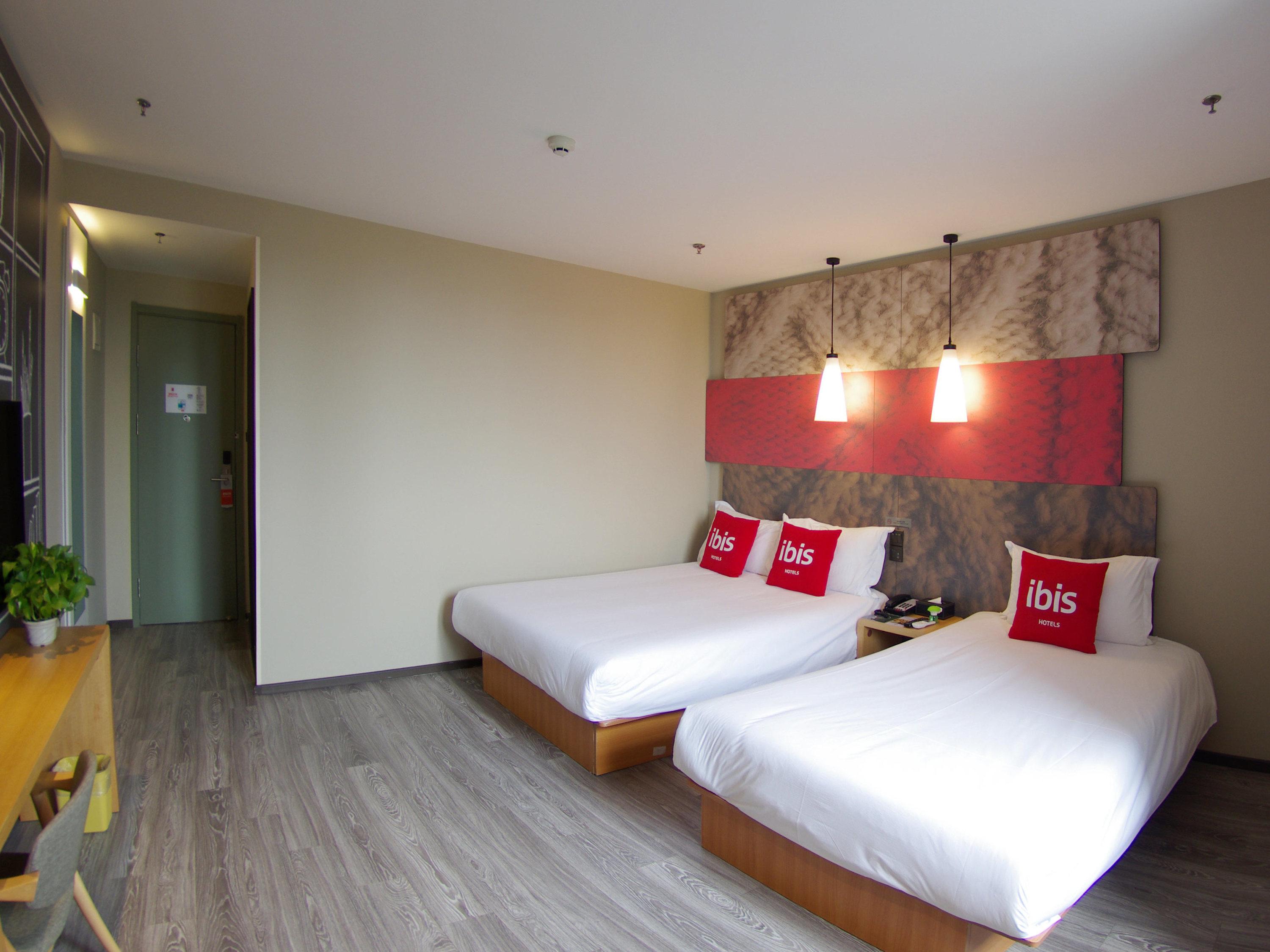 Ibis Beijing Tiantandongmen Metro Station Hotel Екстериор снимка